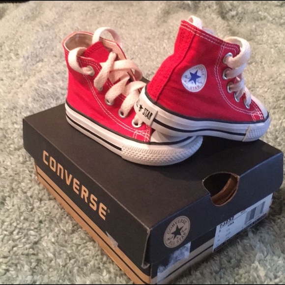 size infant converse